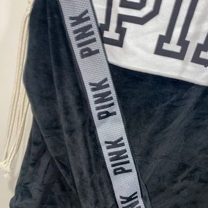 PINK black velvet/PINK LOGO